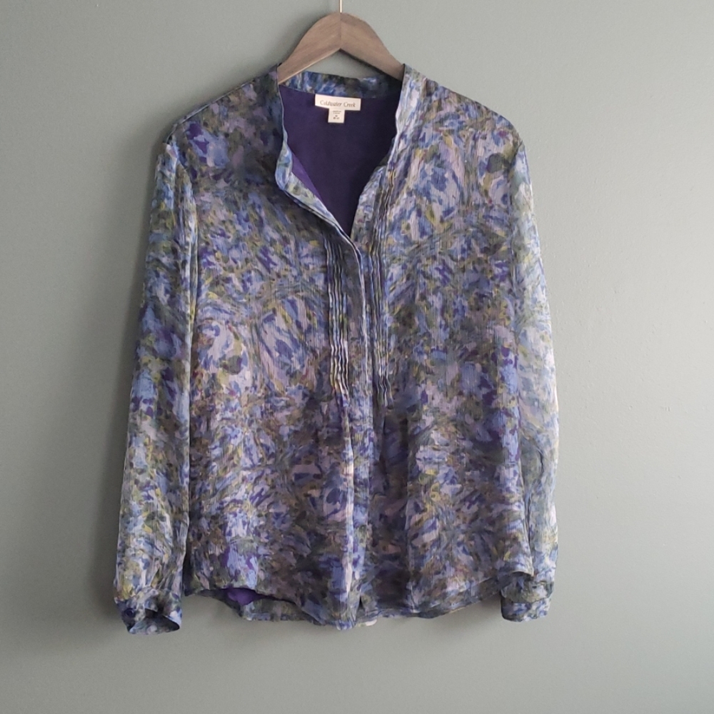 Coldwater Creek button up top